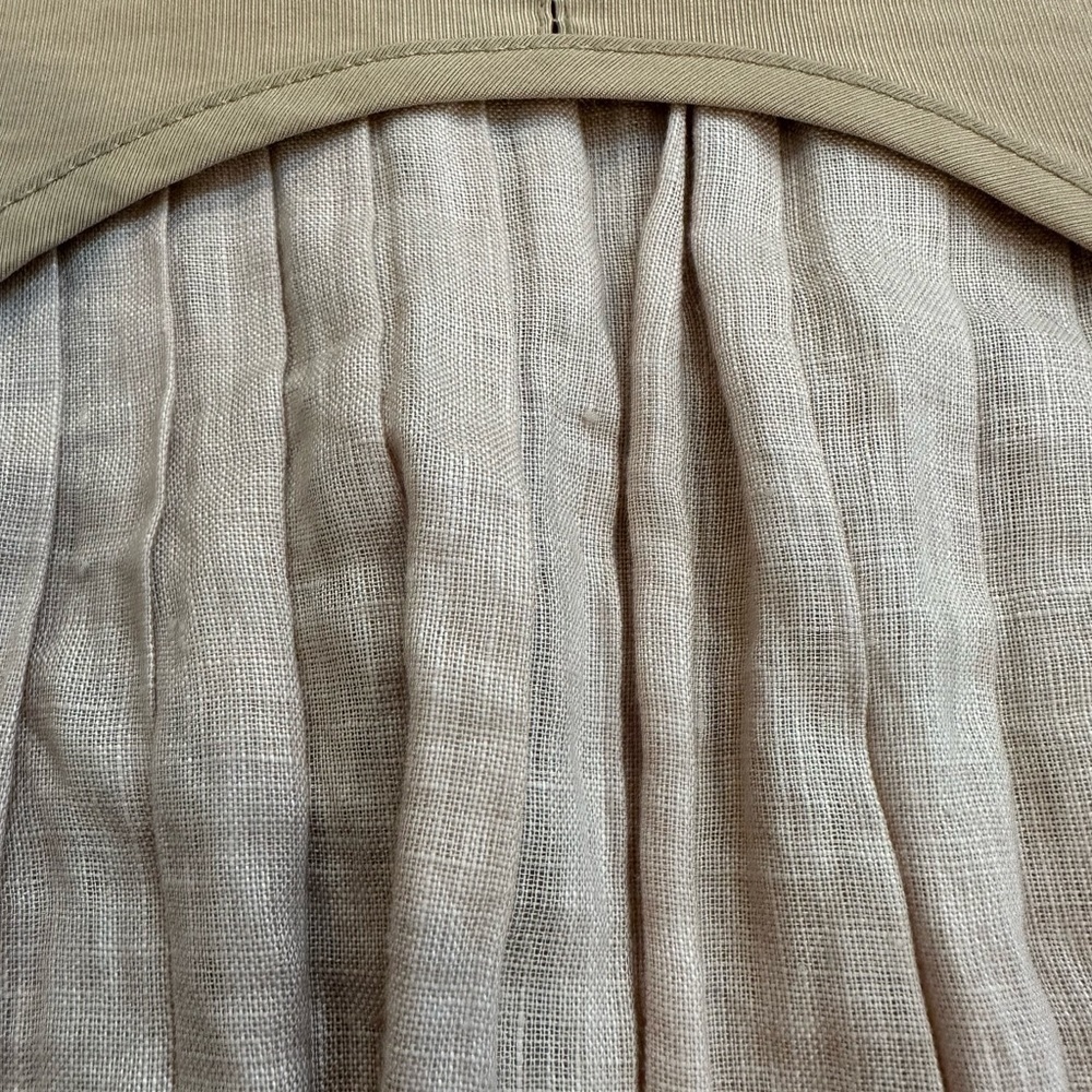 Phillipe Dubuc beige skirt pleats buckle distressed SZ36 4-6 (S) EUC - Picture 4 of 7